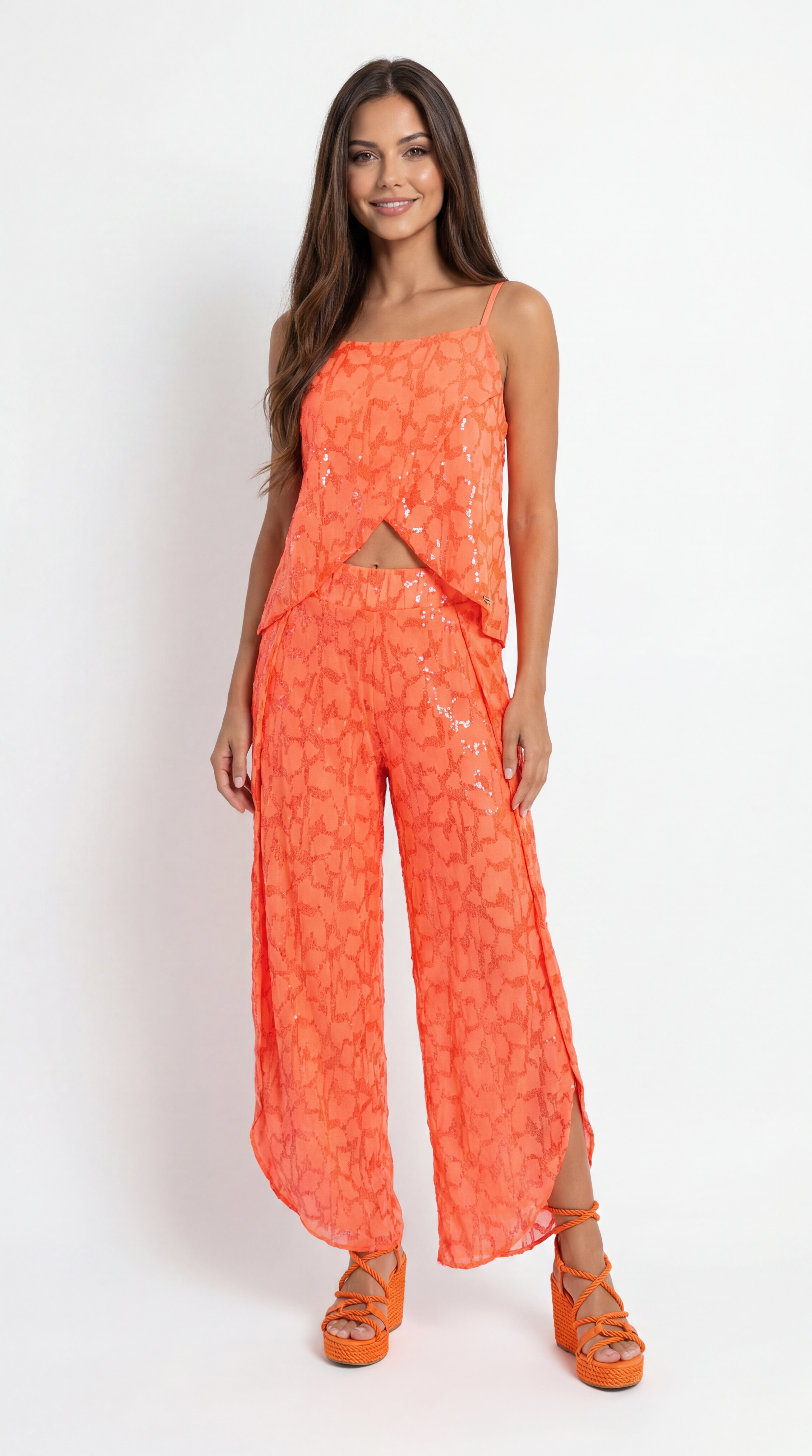 Pantalones fluidos de lentejuelas