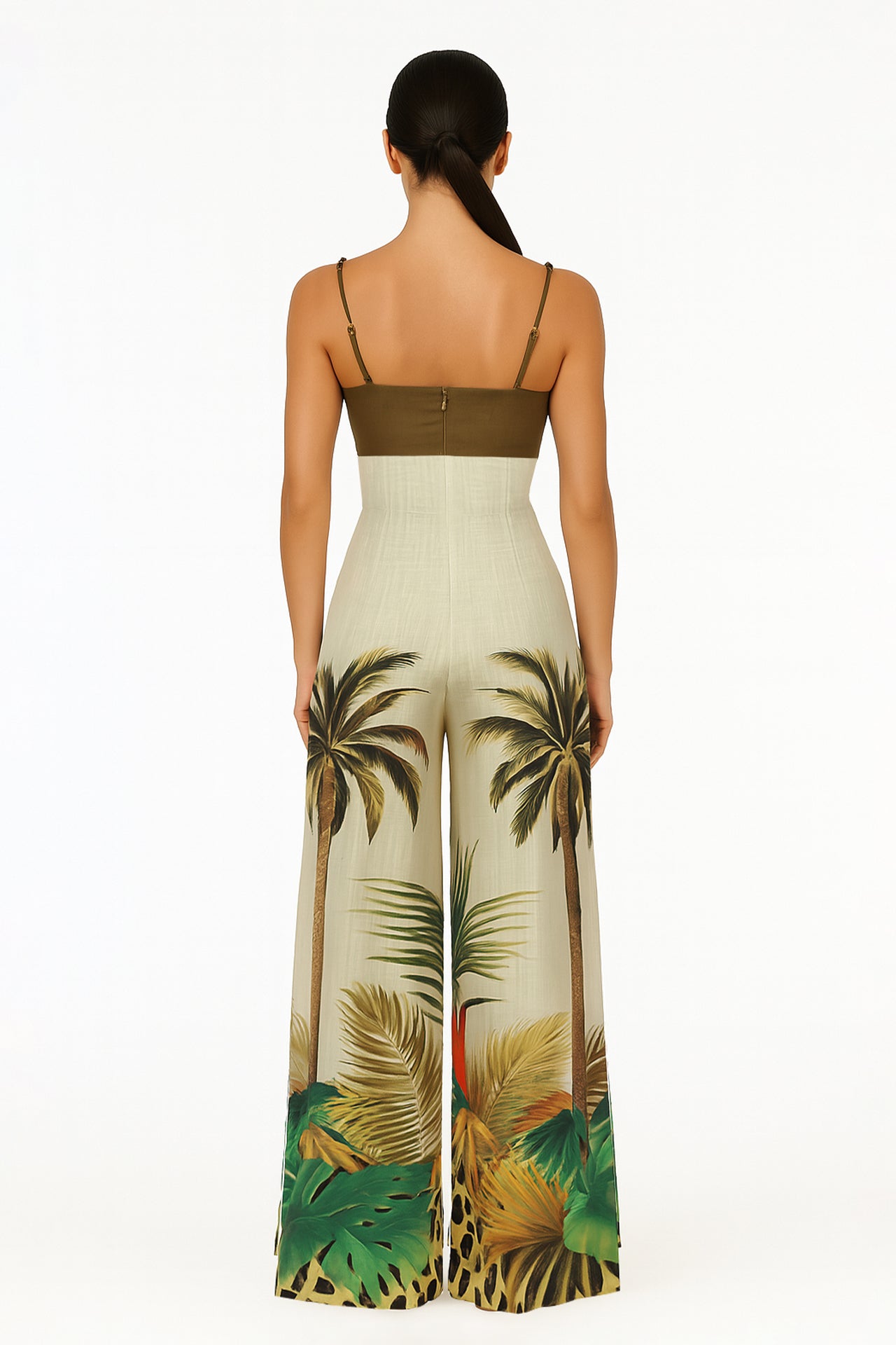 Macacão de Alças Finas com Estampa Tropical