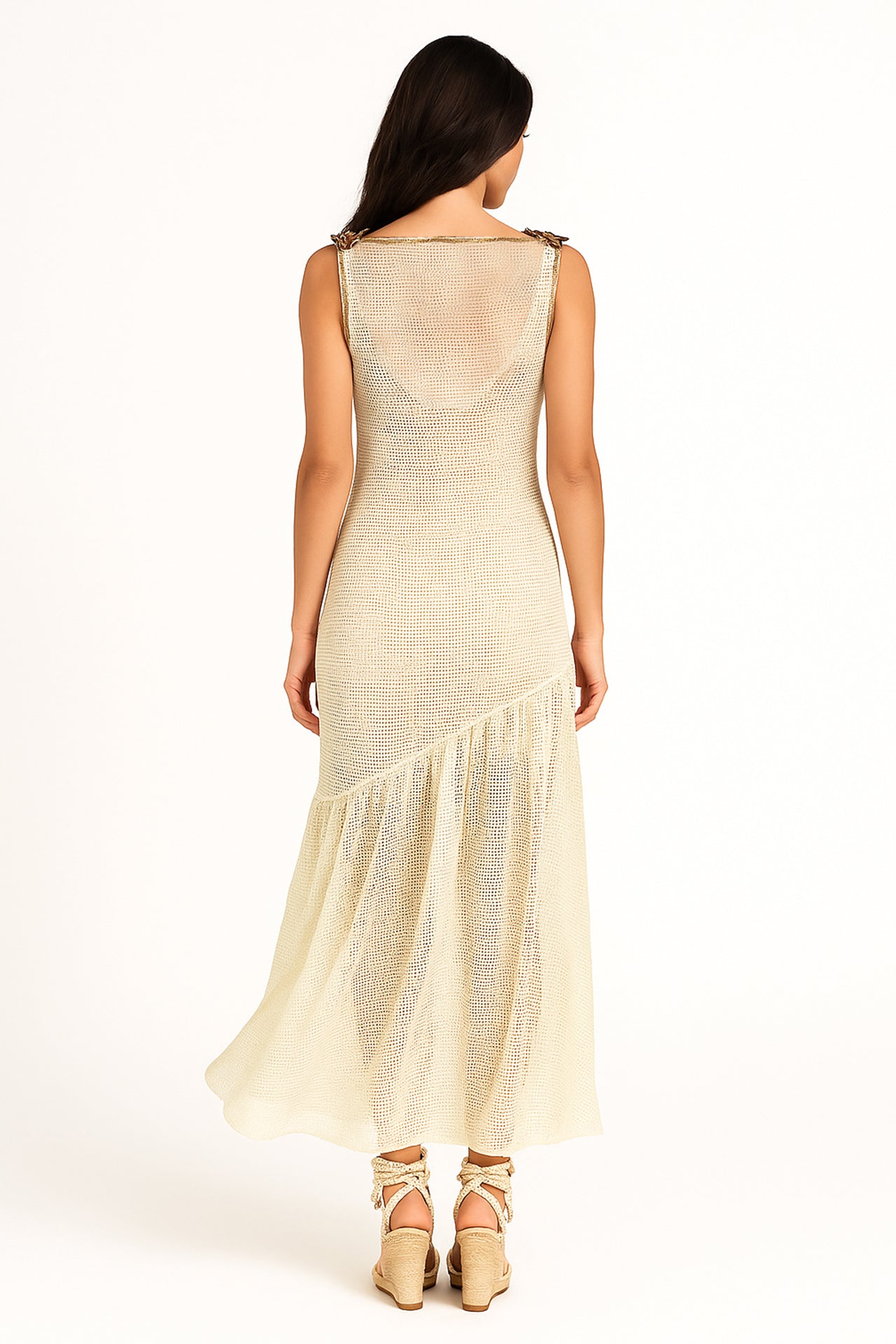 Vestido de Rede com Apliques Metálicos