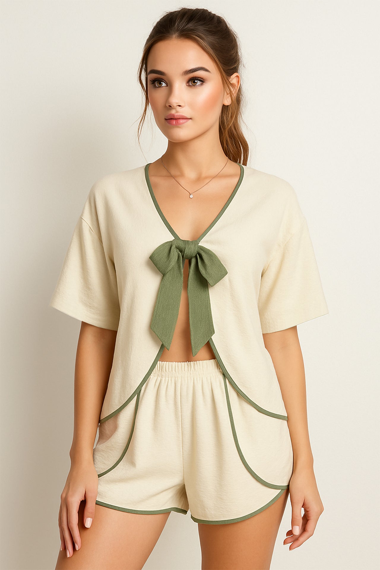 Calções Curtos com Cintura Elástica - EXCLUSIVO ONLINE