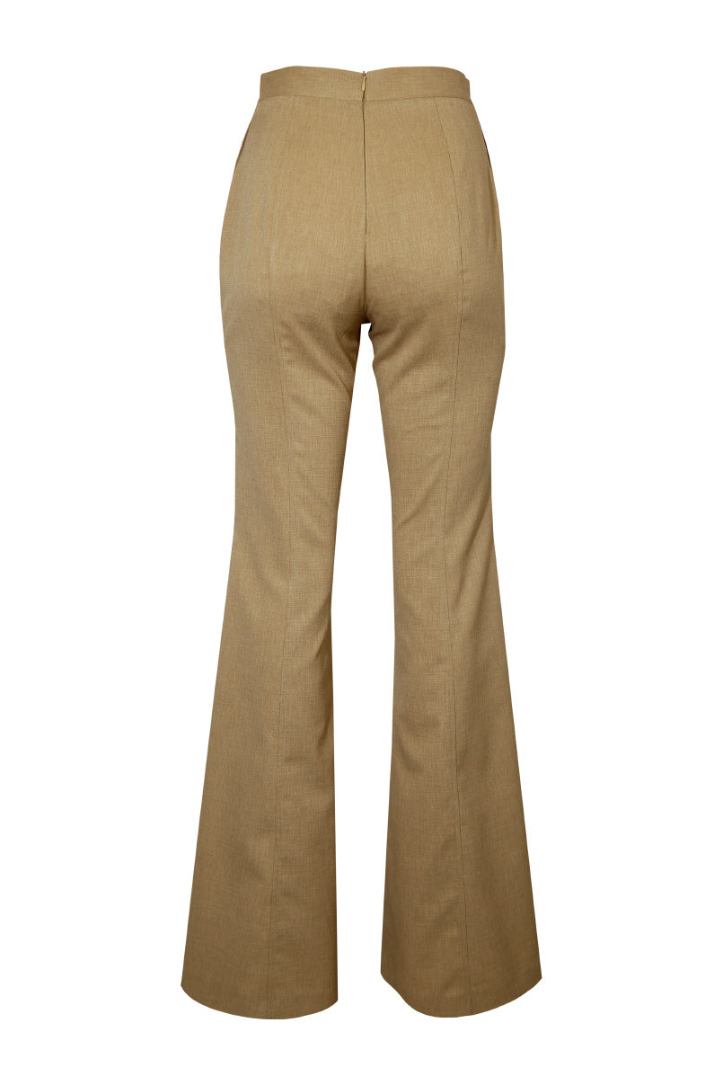 Calças boca de sino