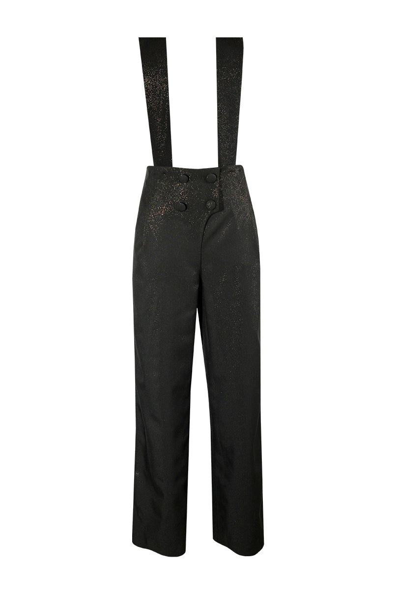 Calças com suspensórios