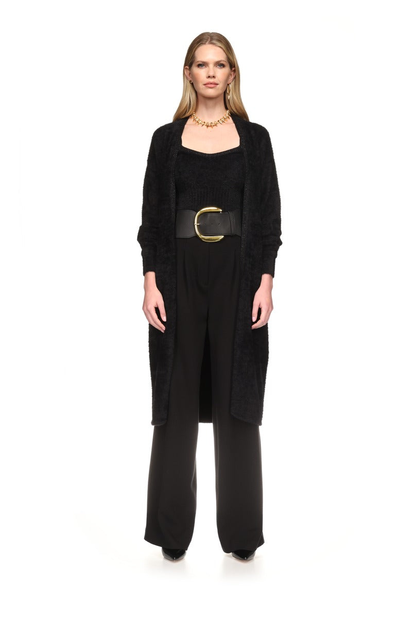 Calças largas com pregas