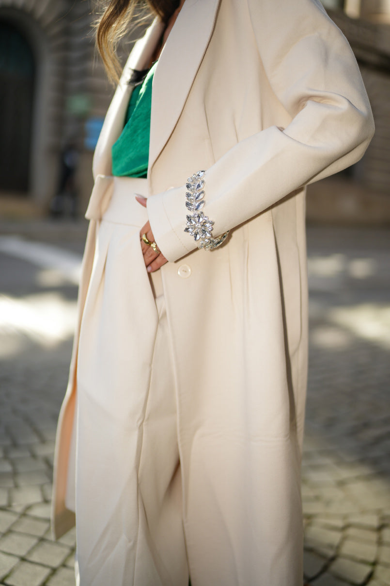 Casaco com Brilhantes