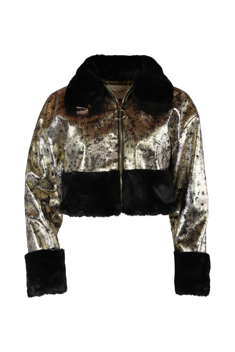 Casaco curto de napa com pelo
