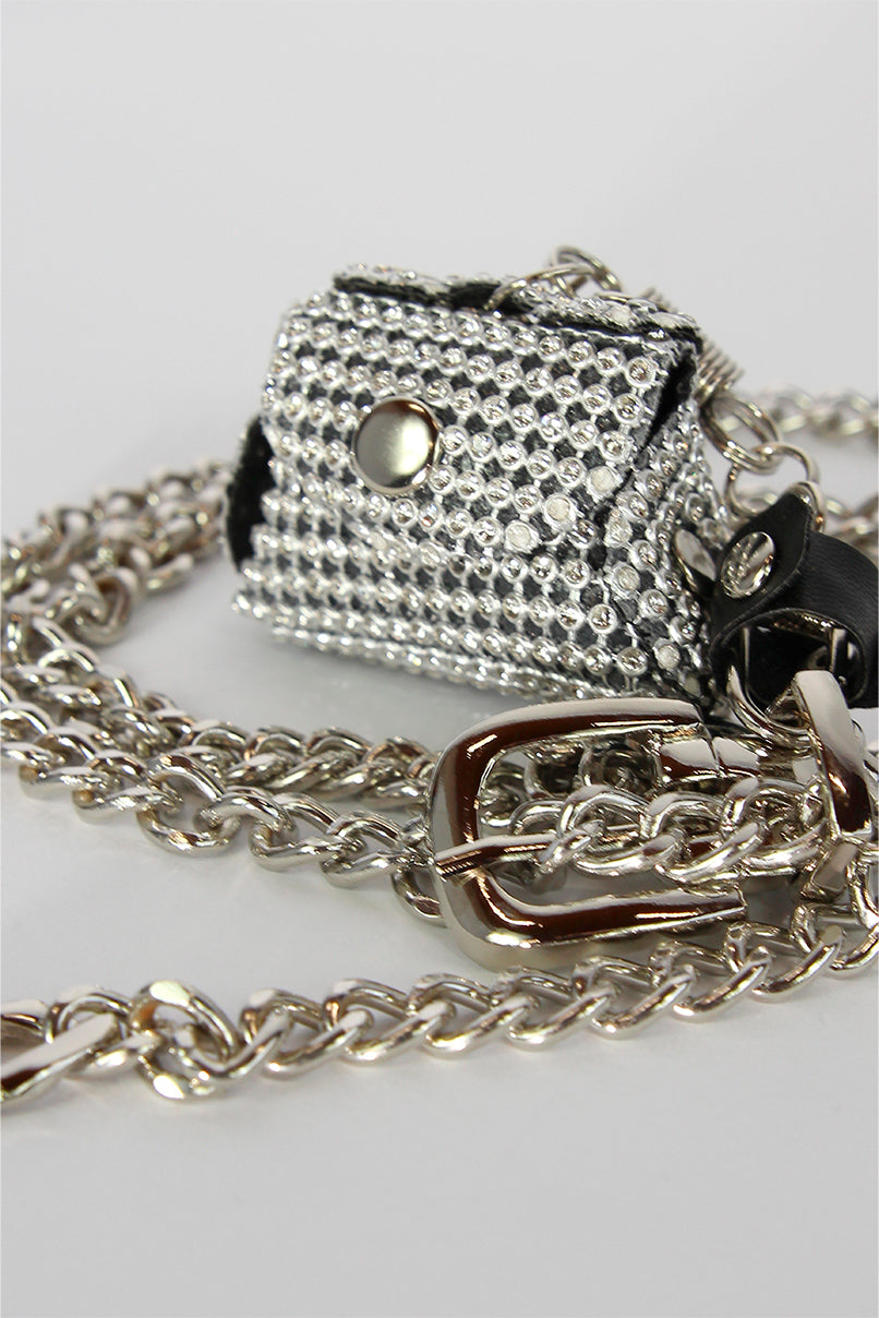 Cinto corrente com mini bolsa