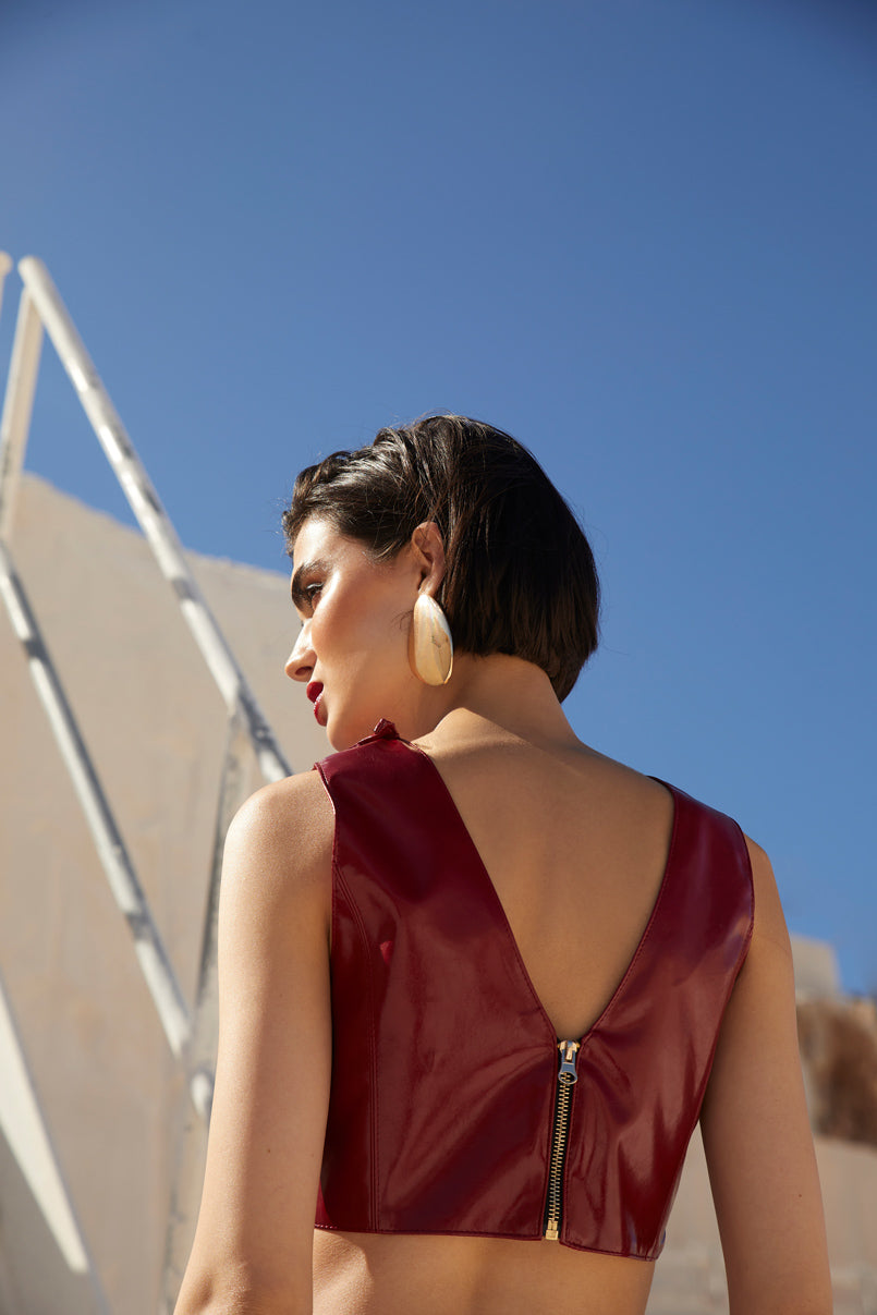 Crop top efeito vinil