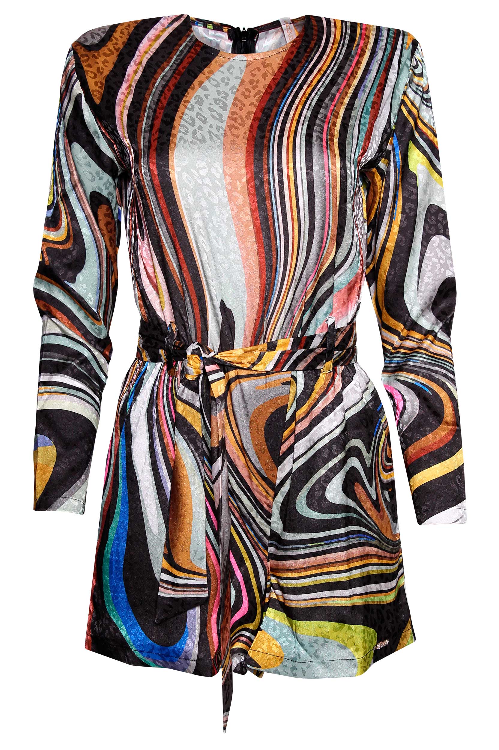 Macacão Curto com Ombreiras