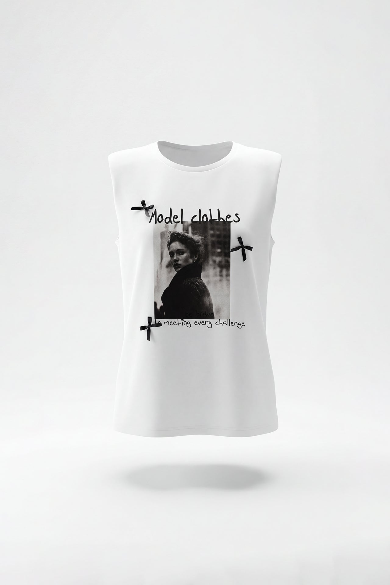T-Shirt Estampado Laços