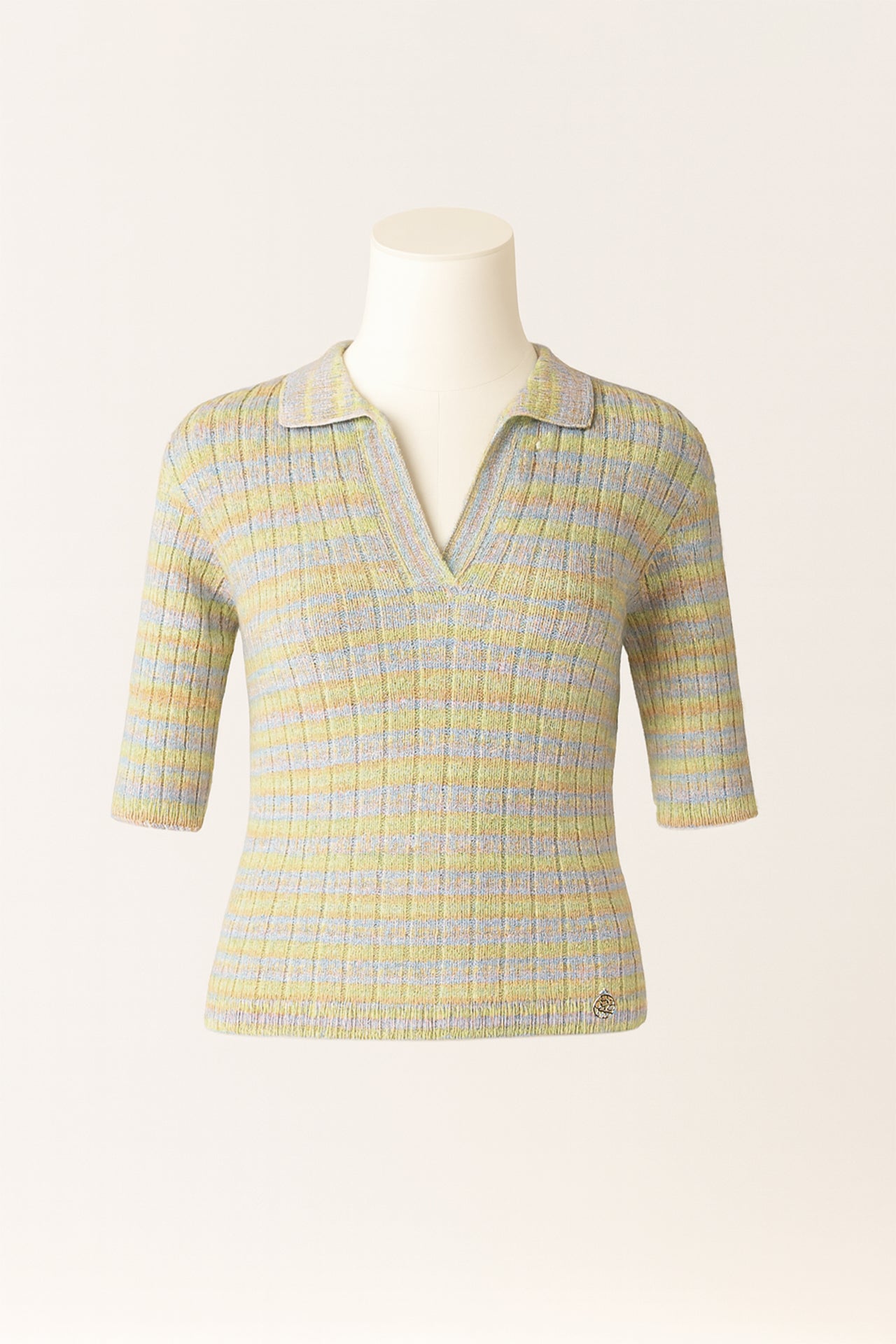 Top Canelado com Gola Polo e Riscas