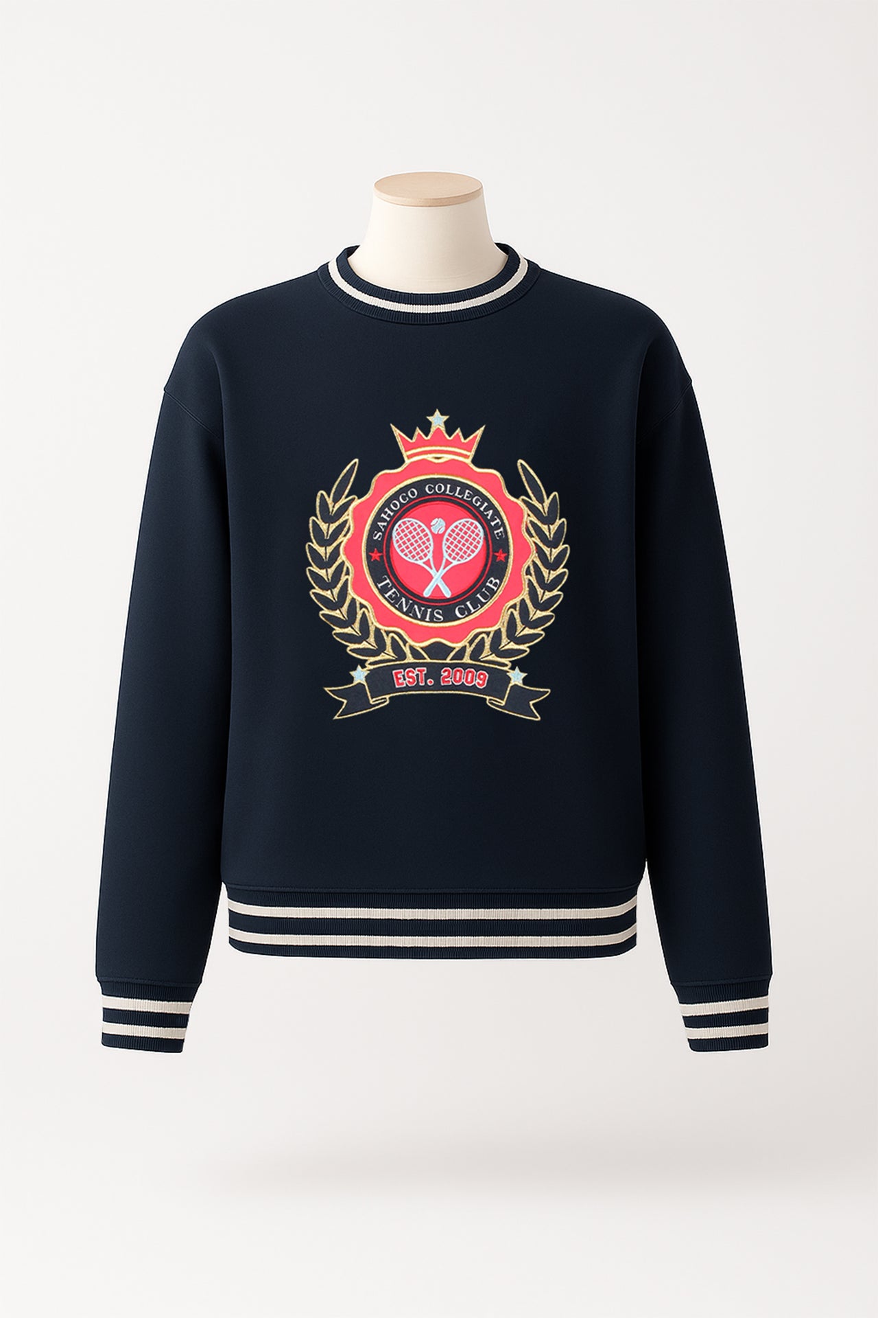 Sweatshirt com bordado collegiate