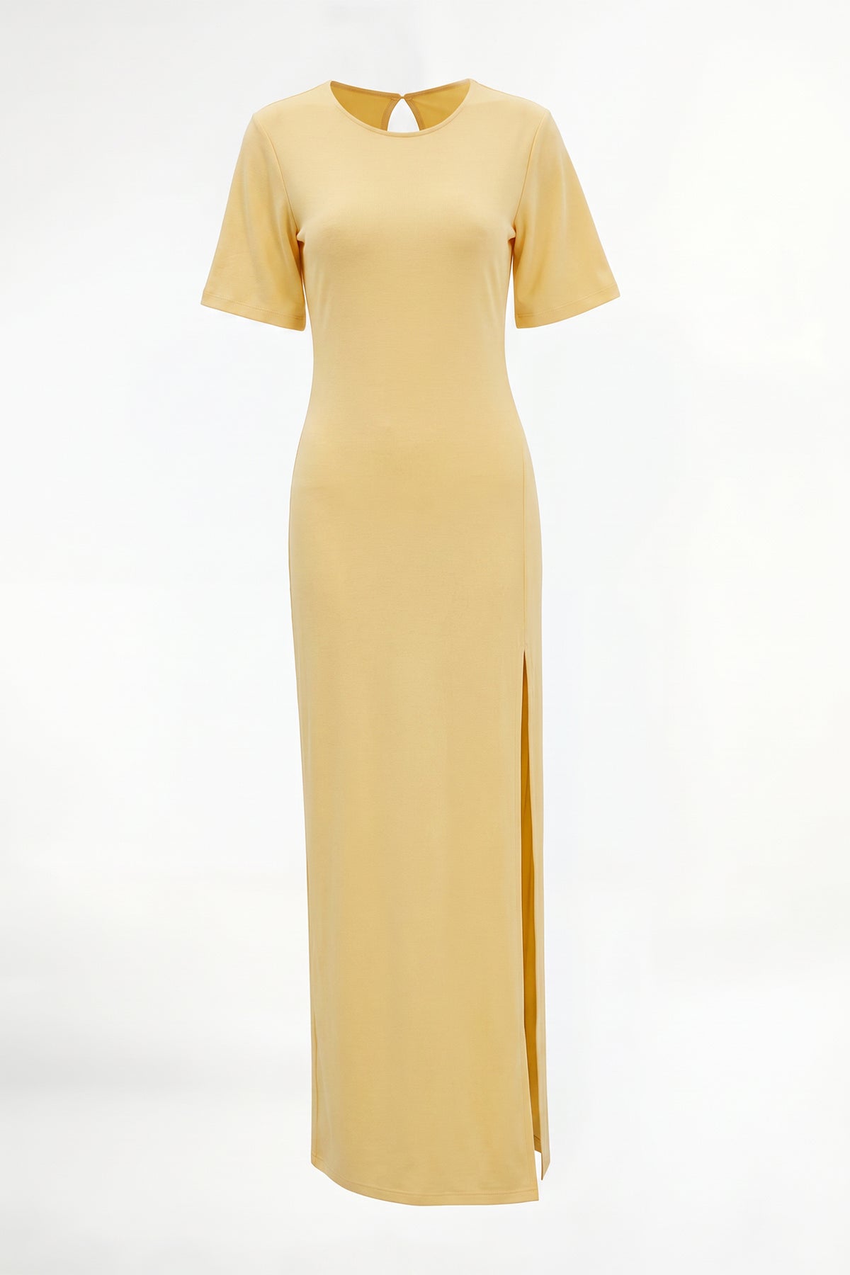 Vestido Comprido com Colar