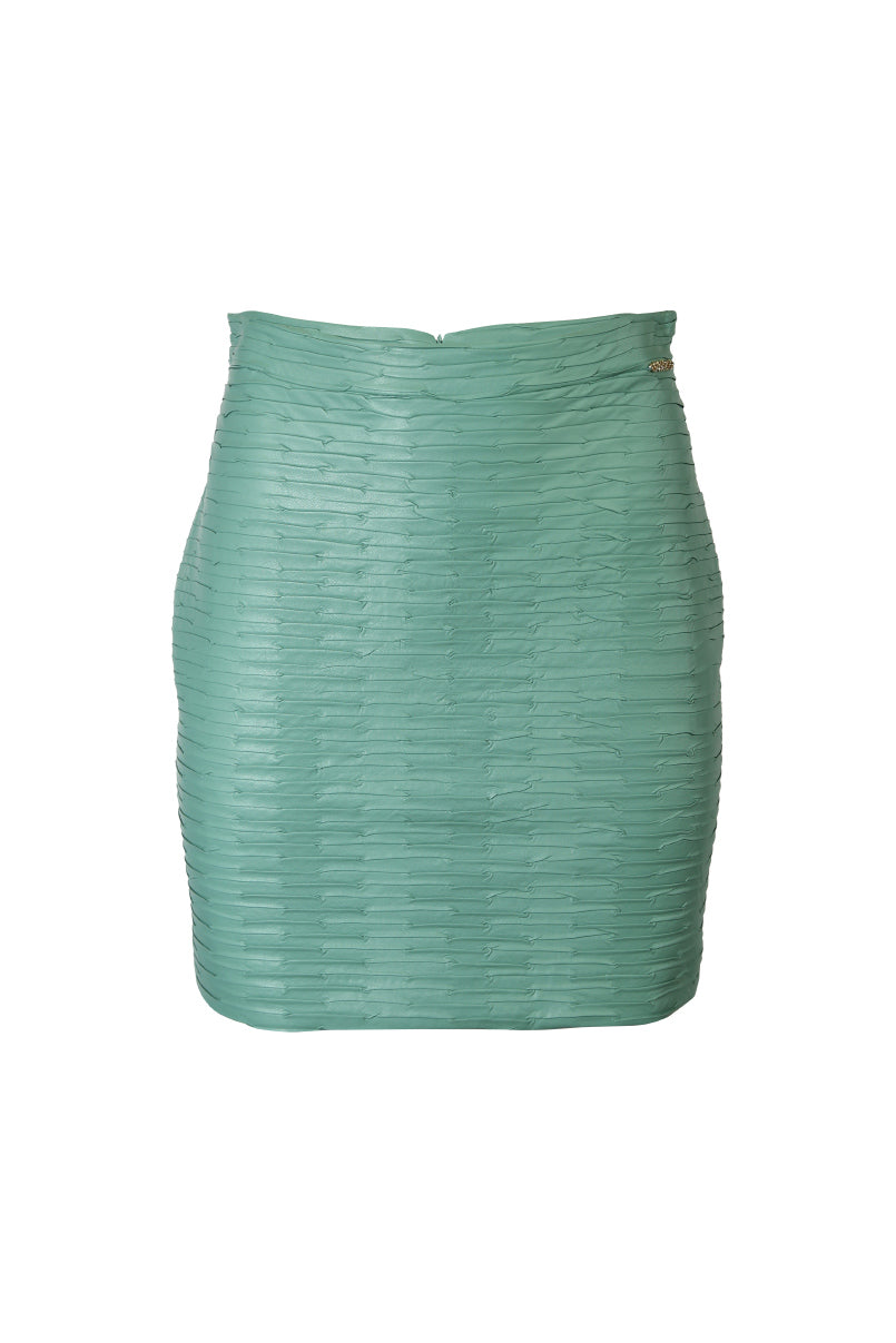 Saia curta com efeito pele