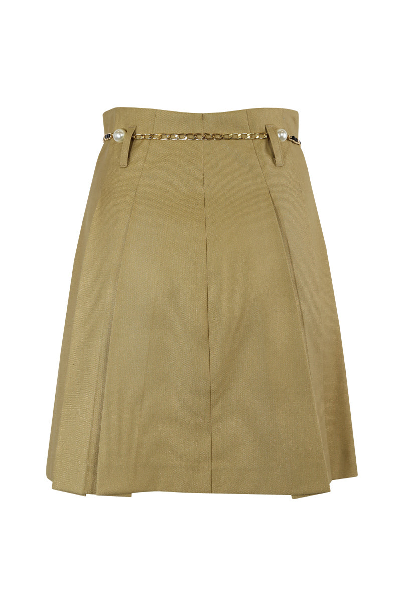 Saia curta com pregas