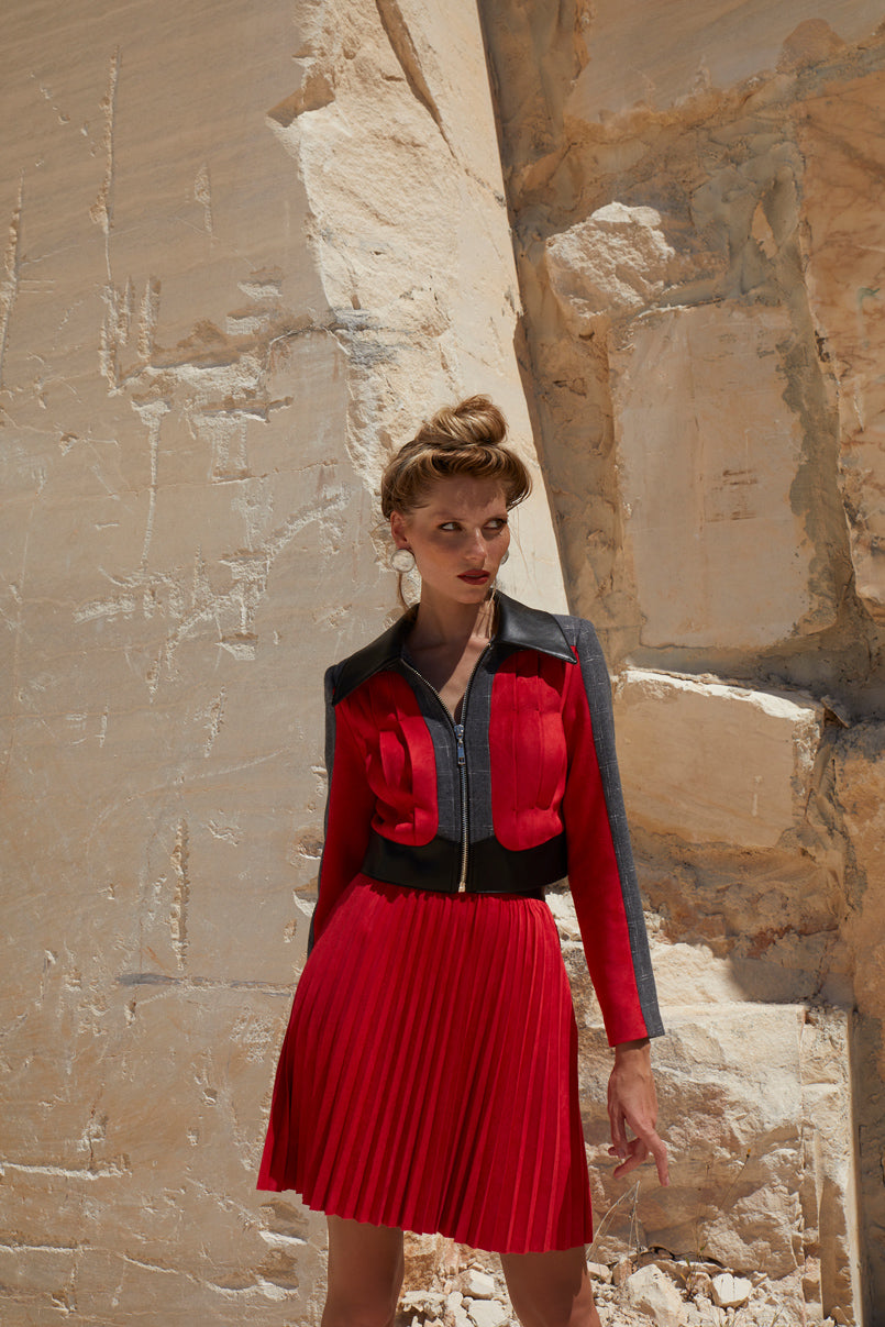 Saia plissada pele de pêssego