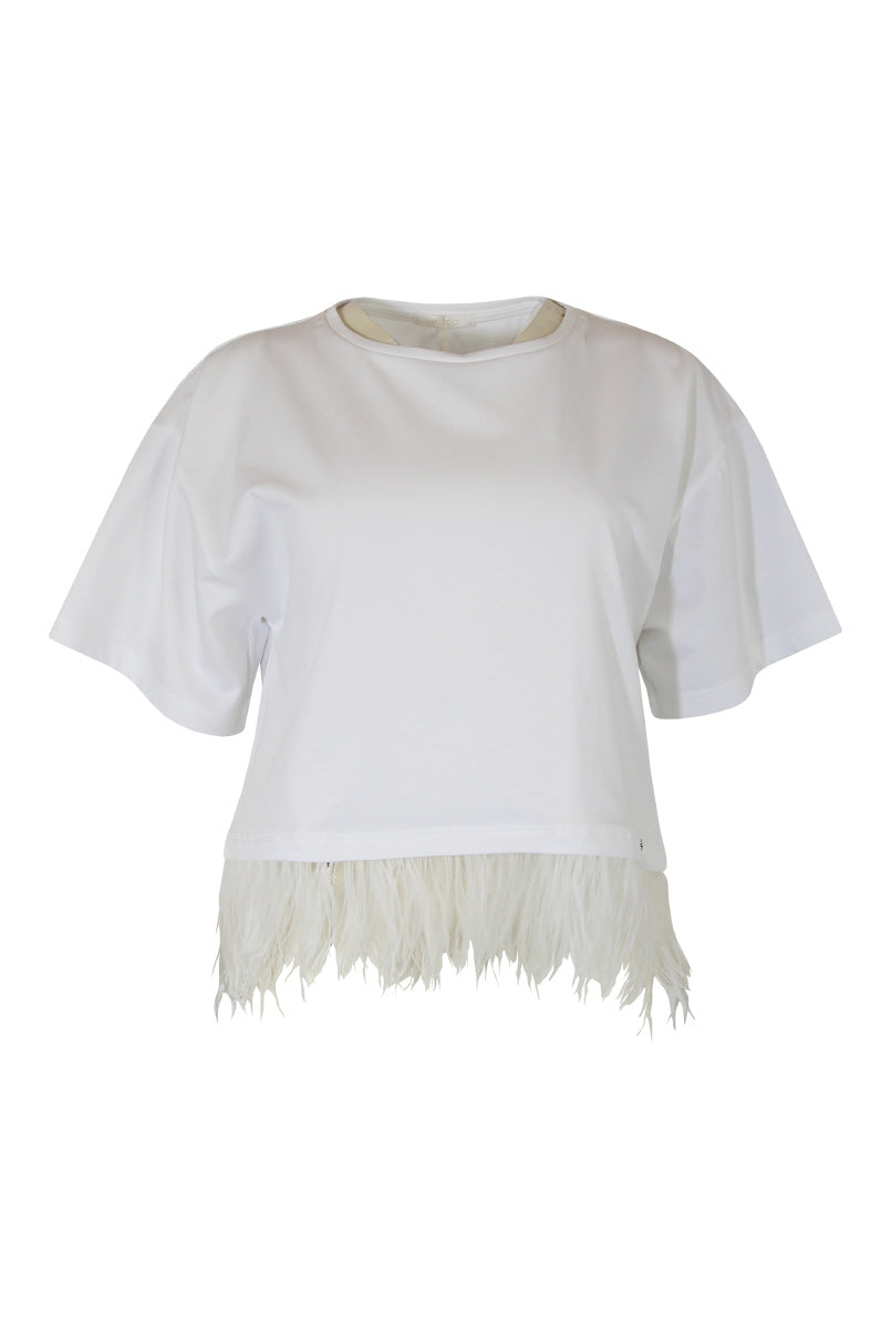 T-shirt com detalhe penas