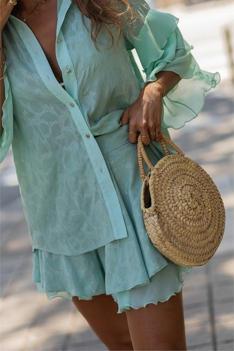 Blusa fluída com folhos