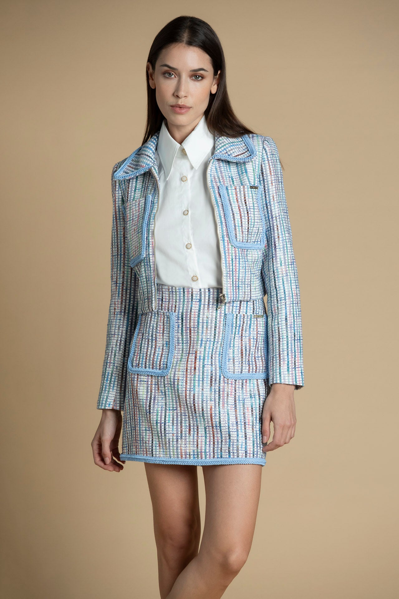 coordenado completo com o body camisa para um visual elegante e versátil