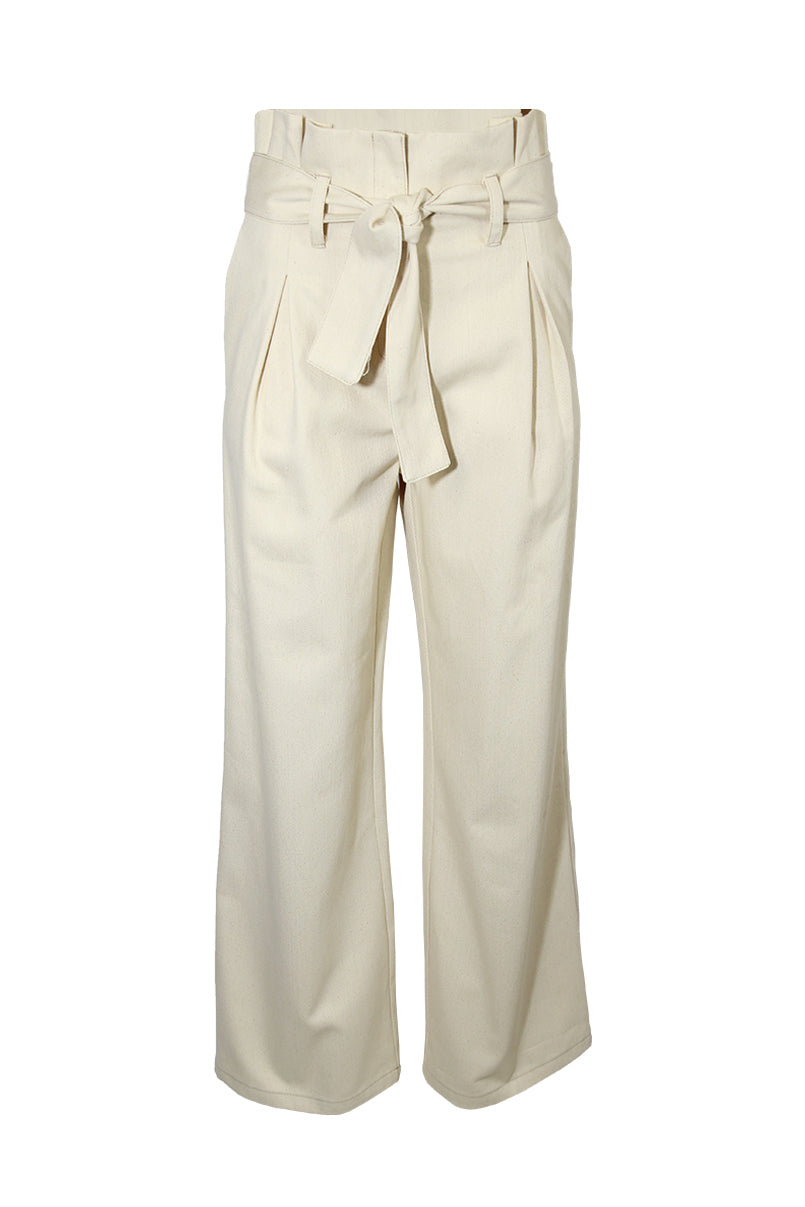 Calças paperbag com cinto