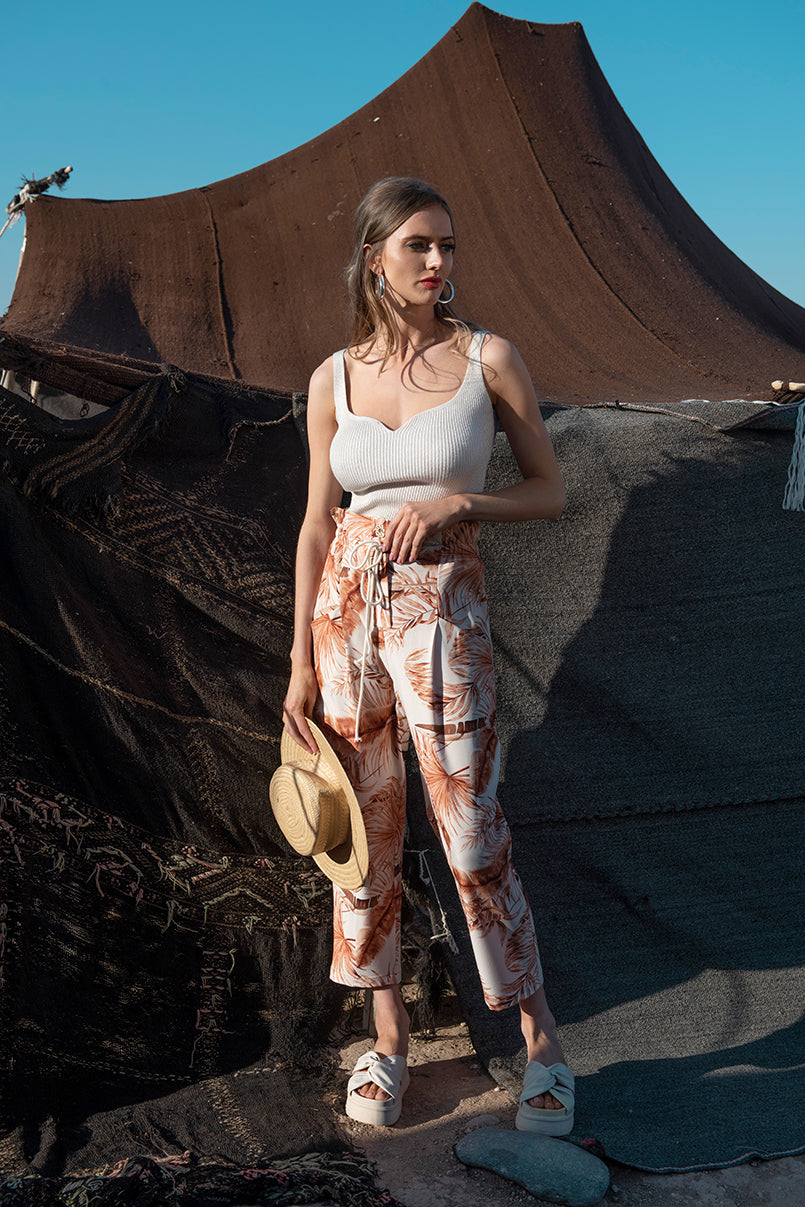 Calças paperbag estampadas