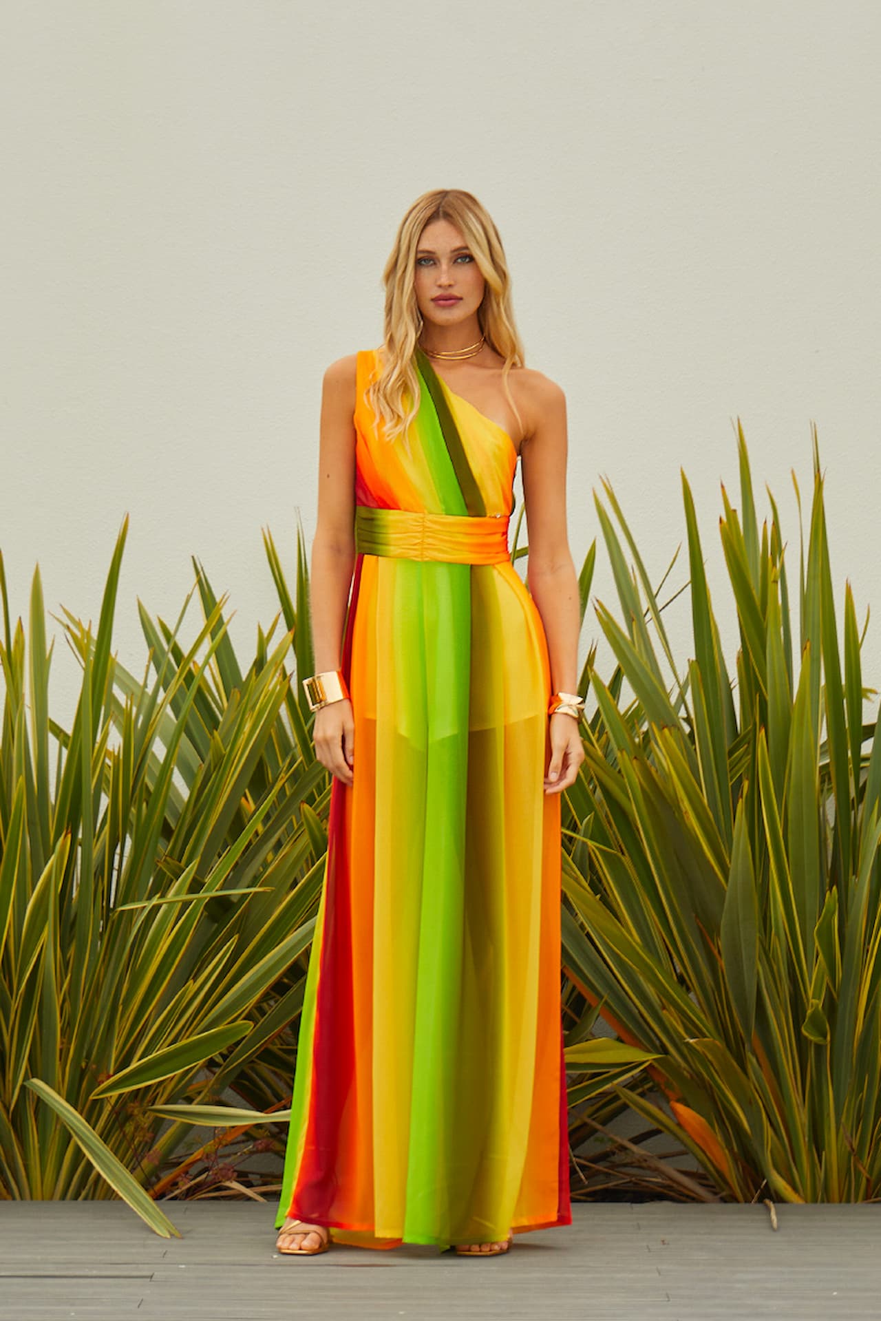 Jumpsuit assimétrico fluído