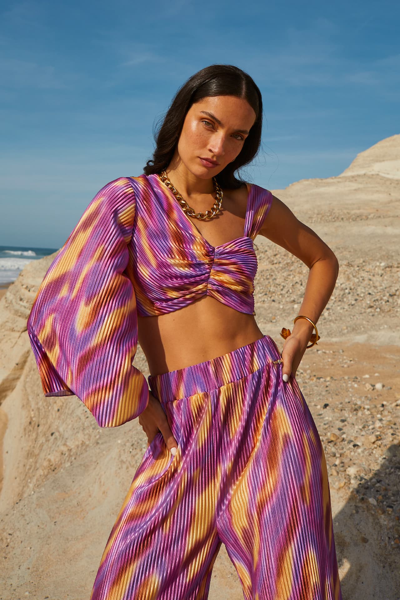 Crop top assimétrico