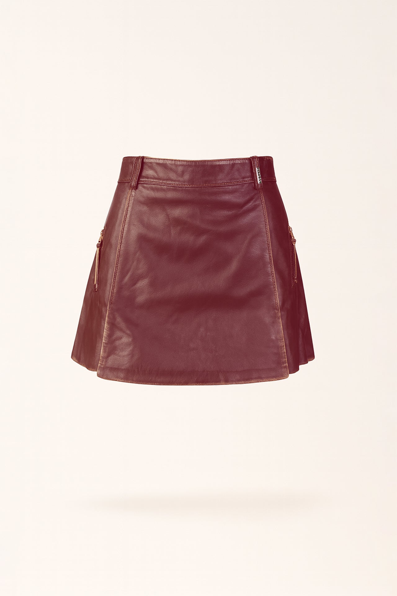 Saia Calção em Pele
