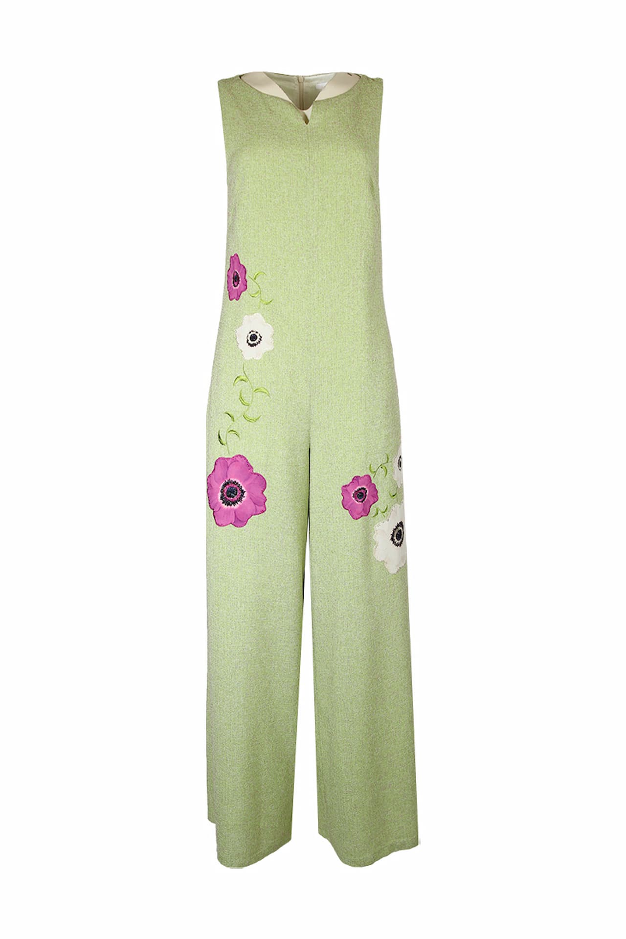 Macacão jacquard aplicação flores