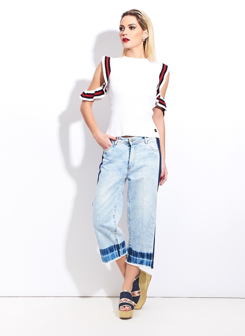 Straight pants with contrasting stripes