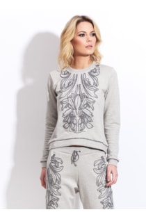 Camisón con aplicaciones