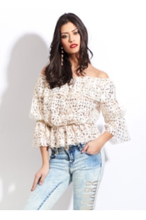 Blusa com lantejoulas