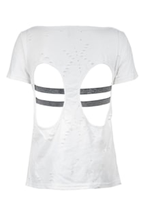 T-shirt com aplicações