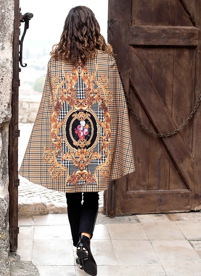 Bomber printed cape 