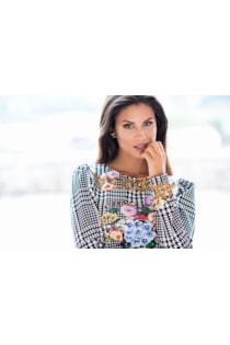 Printed tight blouse
