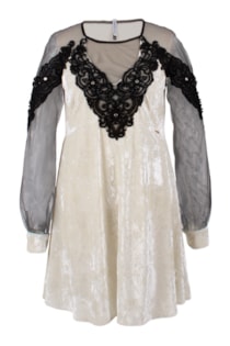 Vestido curto combinado