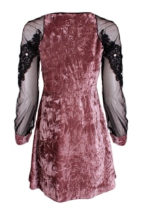 Vestido curto combinado