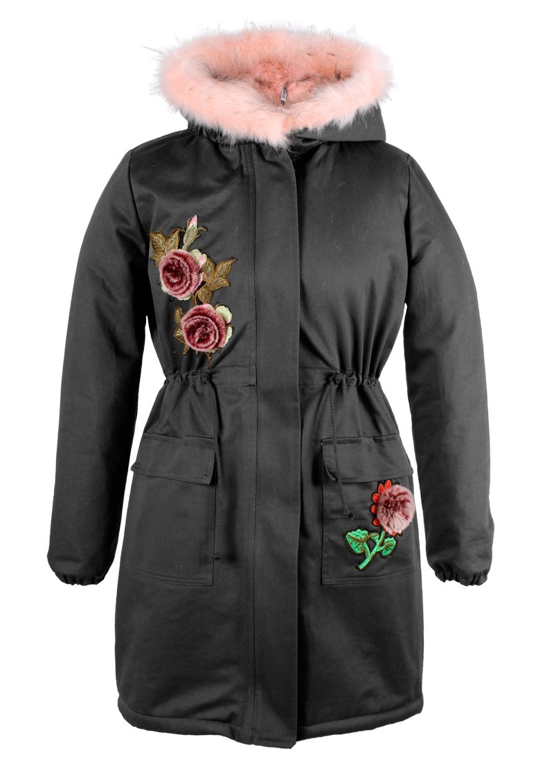 Coat with adjustable waist