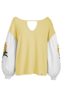 Shirt with embroidery on the sleeves