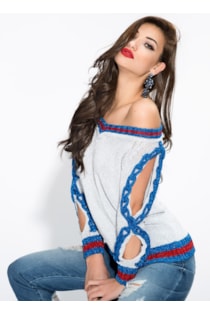 Tricot shirt with opening on the sleeves