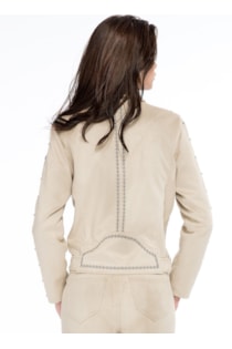 Blusa grande motera con tachuelas
