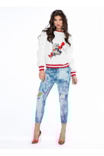 Pantalones con lentejuelas y rotos