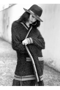 Abrigo con punto tricot metalizado