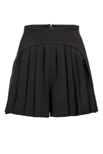 Pantalones cortos con detalle plisado