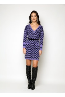 Vestido con escote pico con cinturón