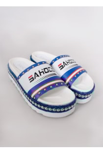 Flip-flopper con tachuelas