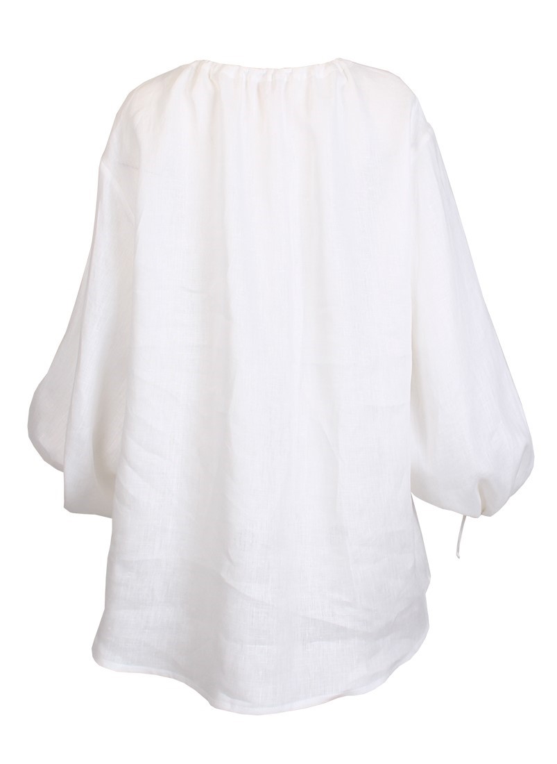 Linen blouse with buttons