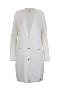 Knitted jacket with close-fitting sleeves