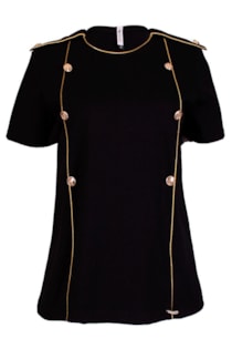Camiseta con botones