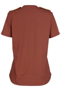 Camiseta con botones