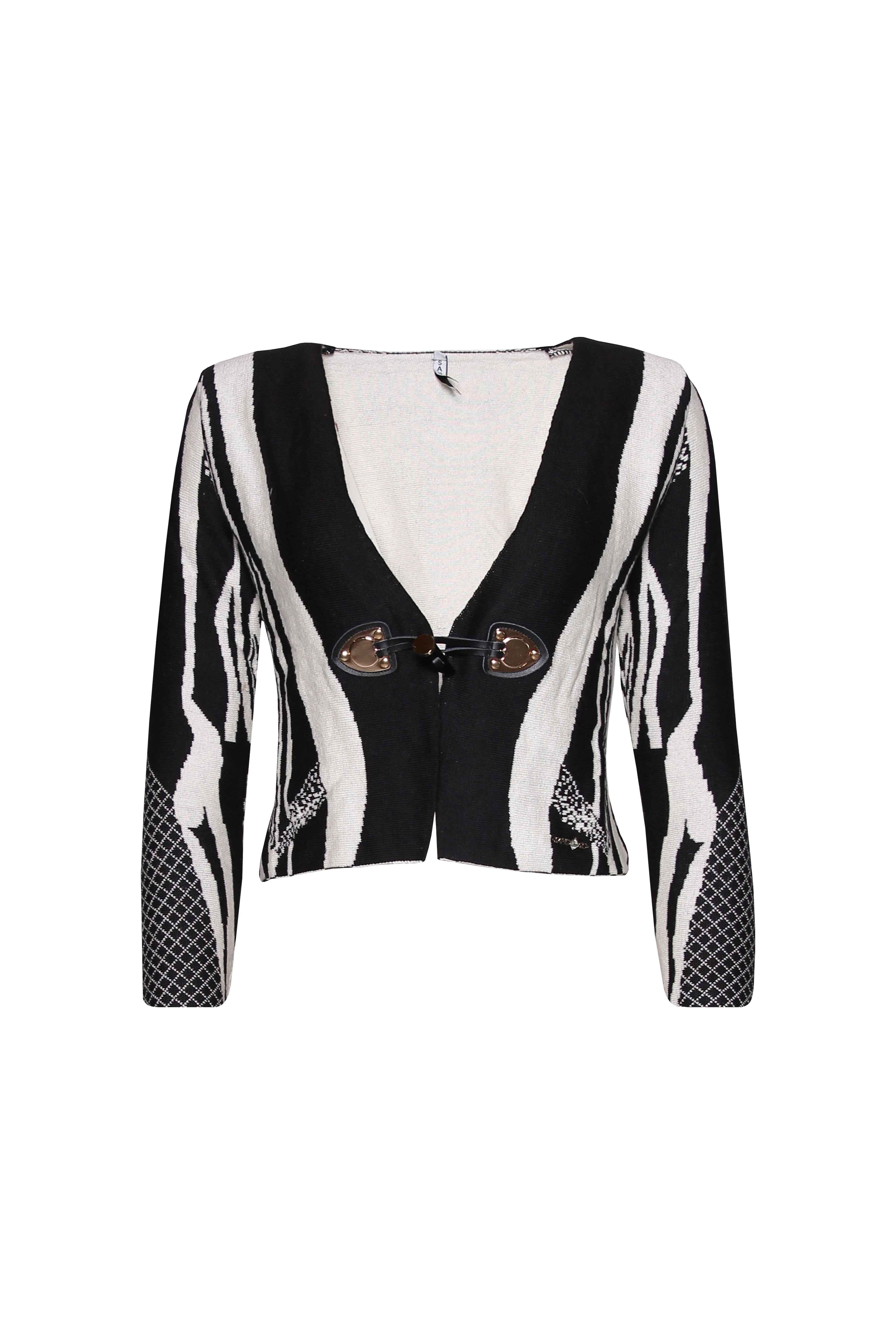 sh1403789l-black-1-